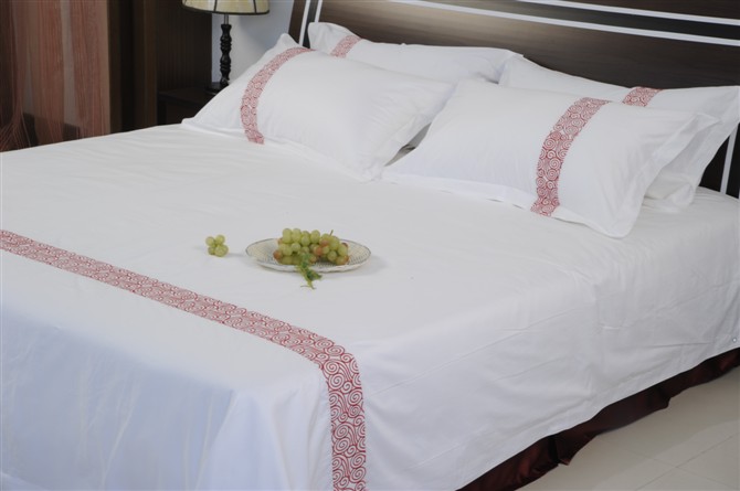 星空体育官方平台app:浴巾选购与保养全攻略：选购、使用、保养全方位指导